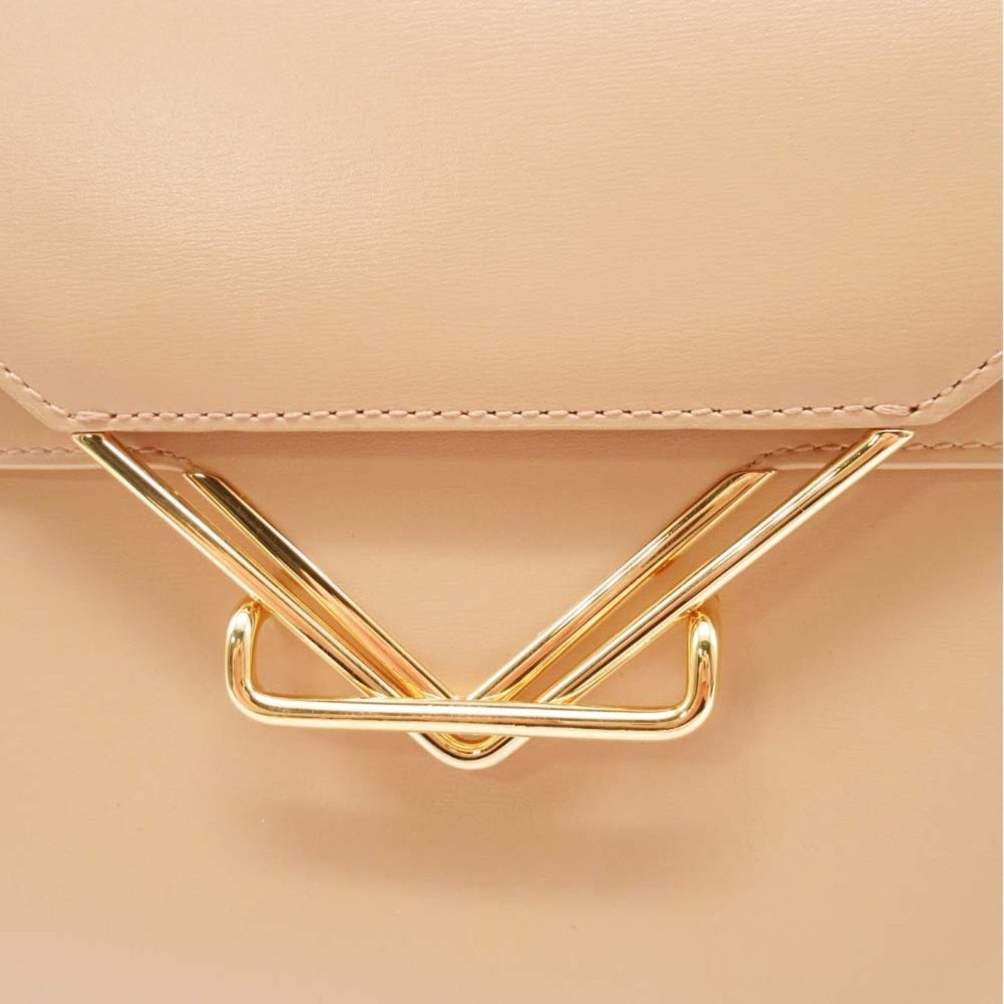 Bottega Veneta The Clip Shoulder Bag With V-Neck And Flap