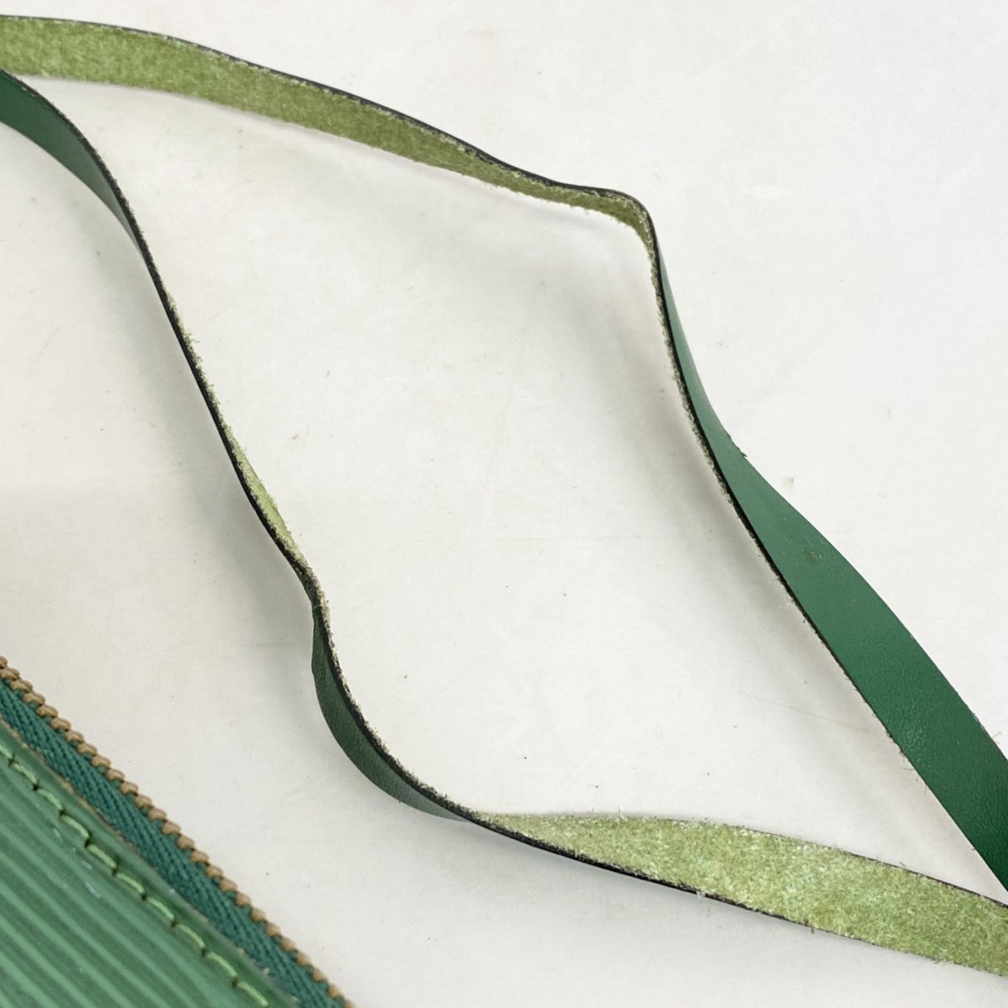 Louis Vuitton Epi Pouch Accessoires M52944 Borneo Green