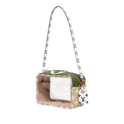 Louis Vuitton Monogram Giant Beach Pouch One-Shoulder Bag M67610 Khaki White Vinyl