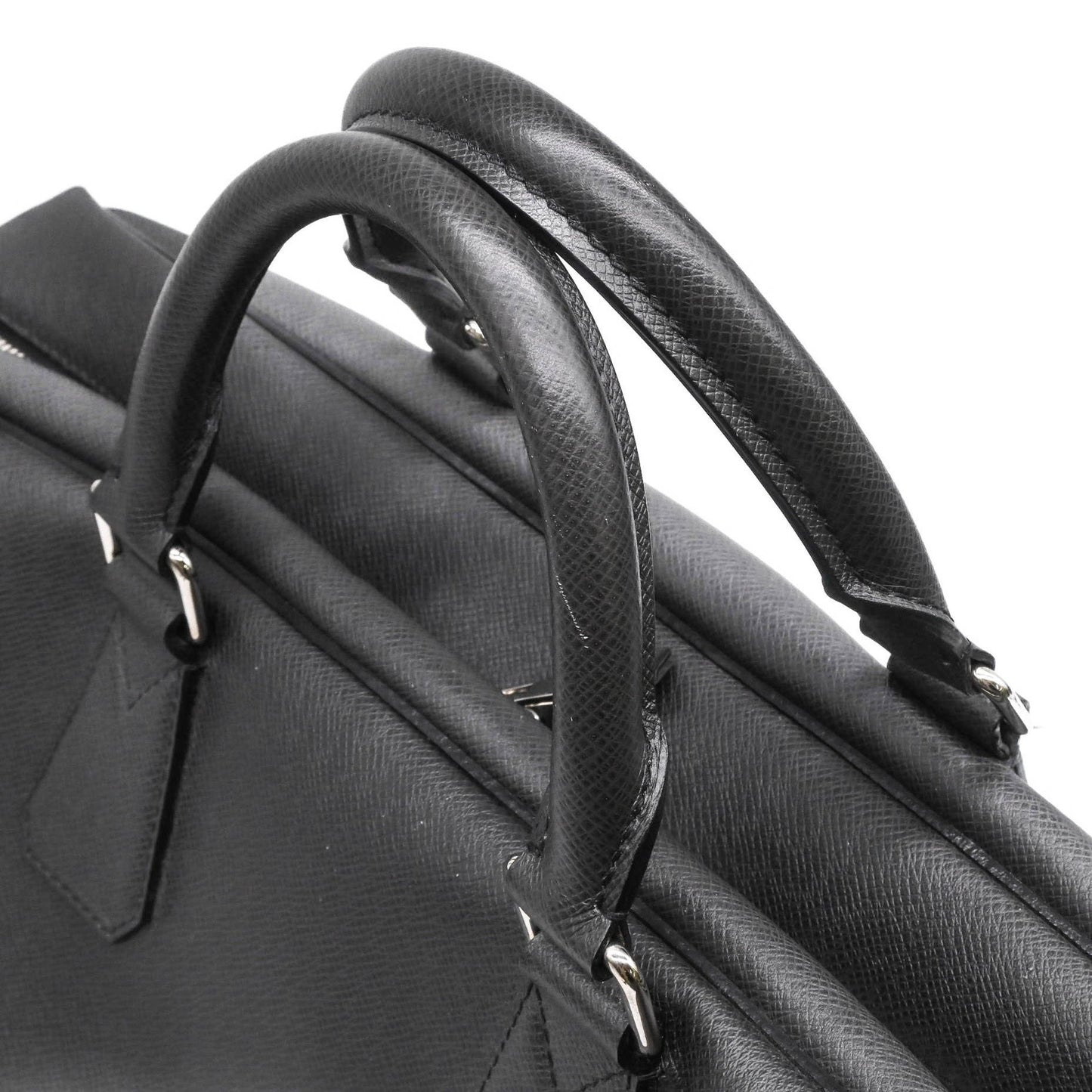 Louis Vuitton Neo Kendall Taiga Boston Bag In Black Leather