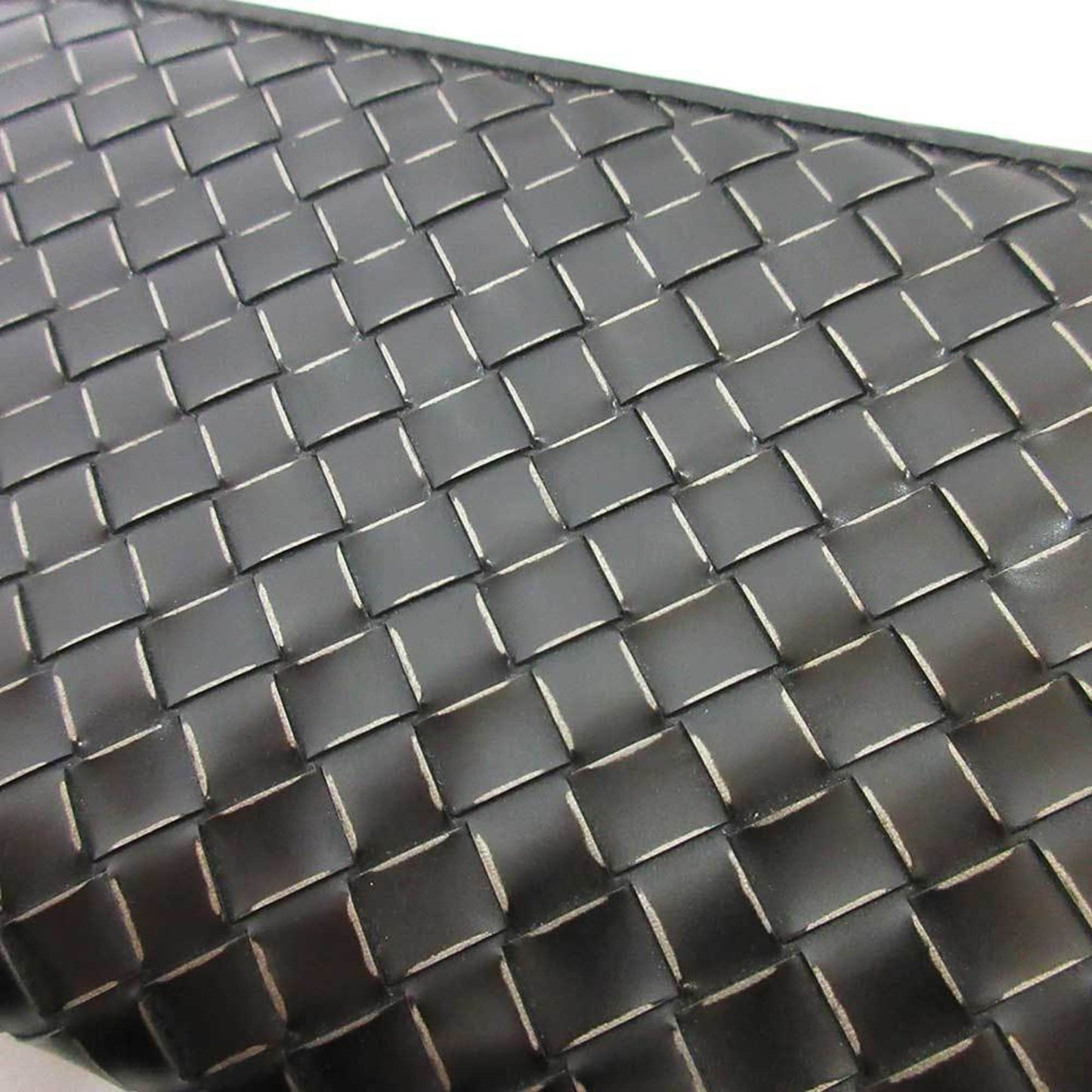 Bottega Veneta Wallet Long Round Zipper Black Intrecciato