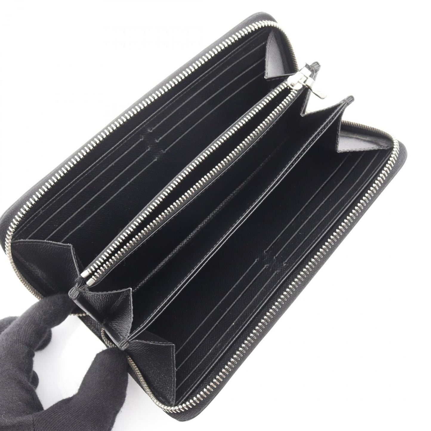 Louis Vuitton Zippy Wallet