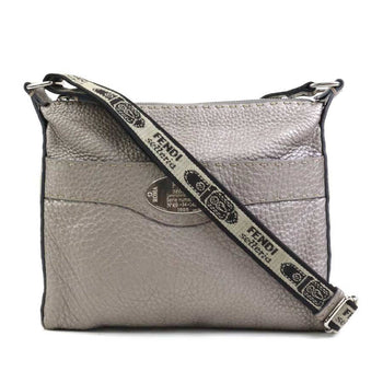 Fendi Selleria Shoulder Bag In Leather