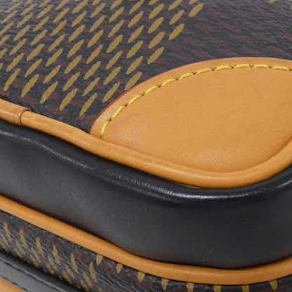 Louis Vuitton Damier Giant (Lv Squared) Amazon Messenger Shoulder Bag N40357