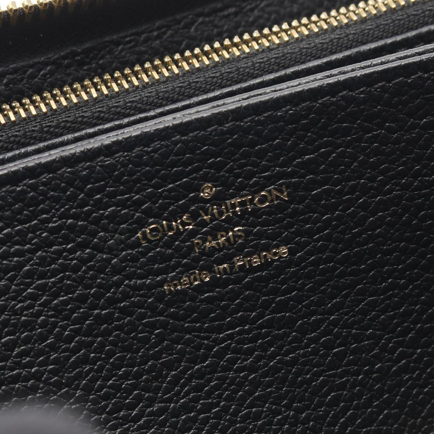 Louis Vuitton Zippy Wallet