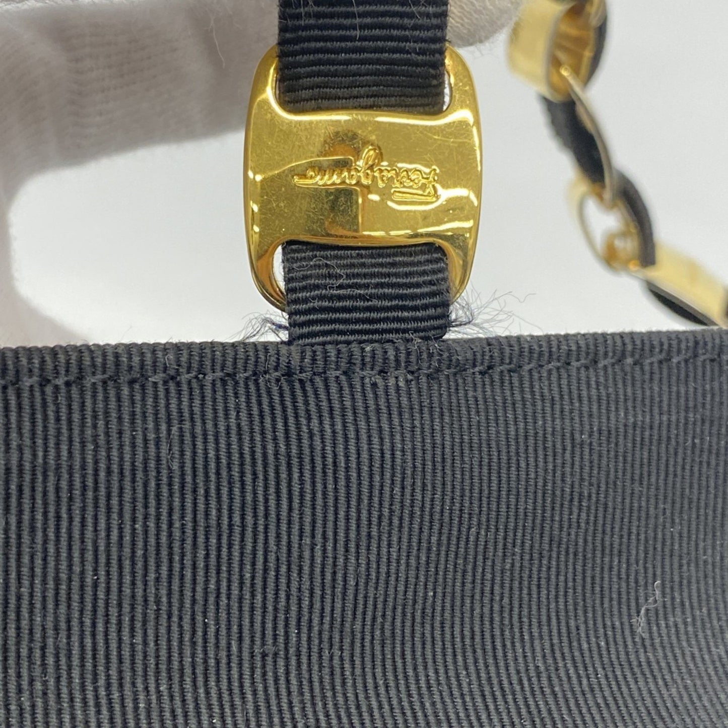 Salvatore Ferragamo Vara Nylon Canvas Handbag In Black