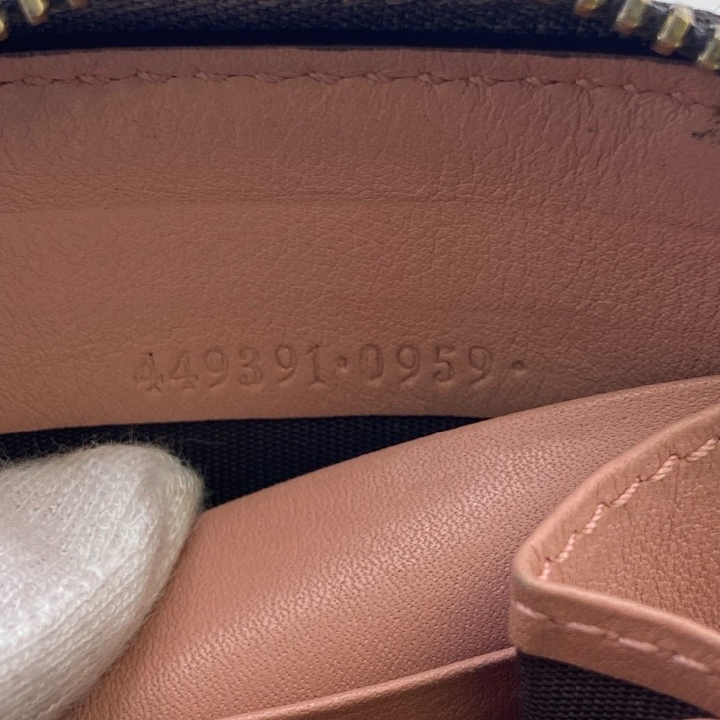 Gucci 449391 Round Zip Wallet Micro Guccissima Long Black