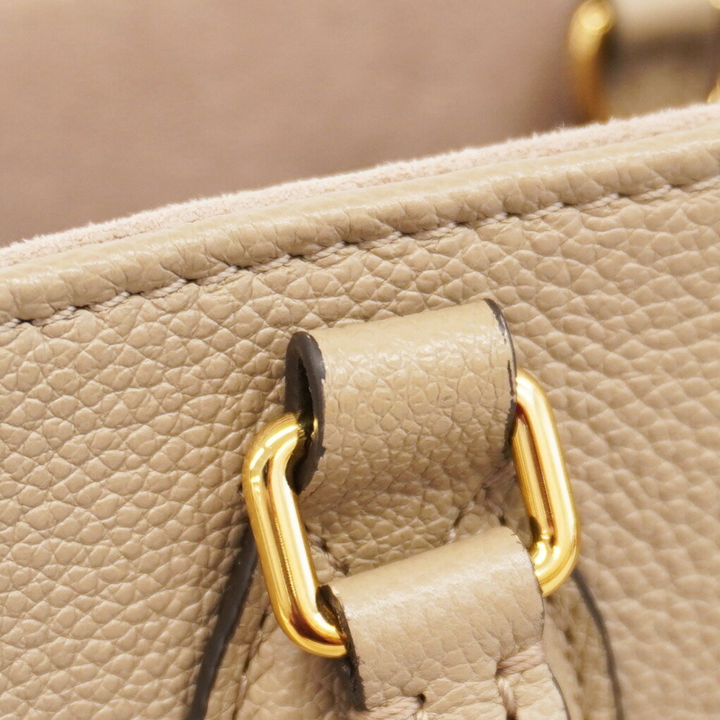 Louis Vuitton Monogram Empreinte Two-Tone On-The-Go Pm Handbag M45779 Tourtrell Creme 2-Way Bag