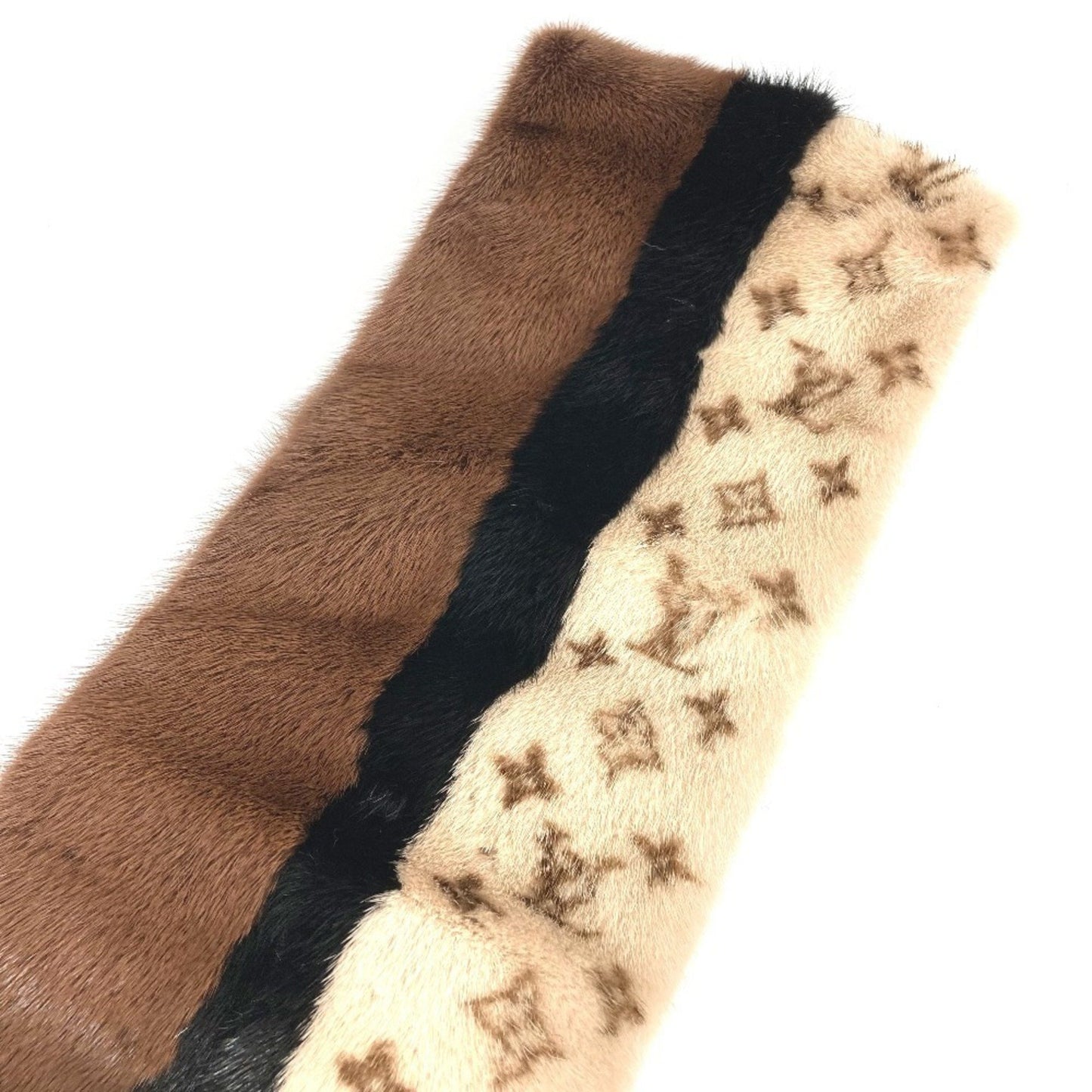 Louis Vuitton M76165 Monogram Echarpe Louis In The Winter Shawl/Stole/Tippet Scarf Mink Silk For