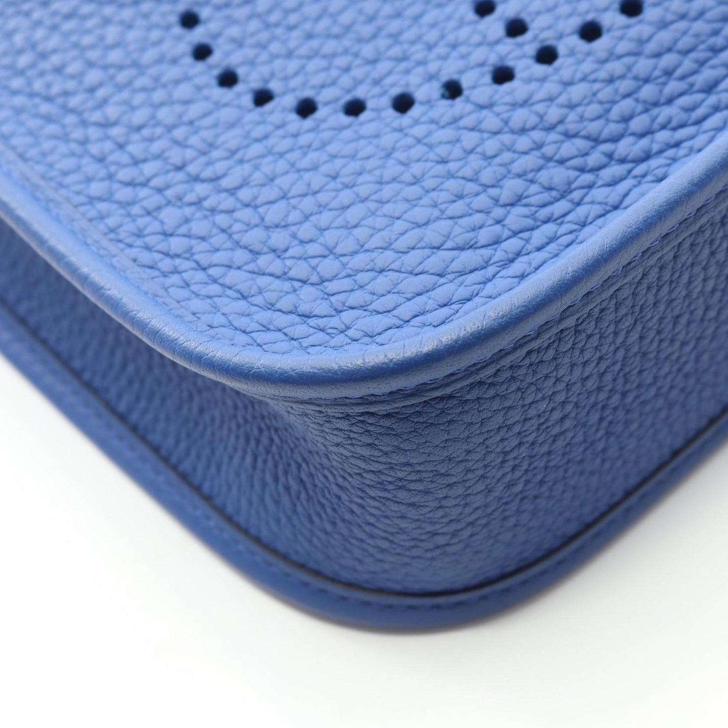 Hermes Herms Evelyn Tpm Amazon Shoulder Bag In Taurillon Clemence Leather