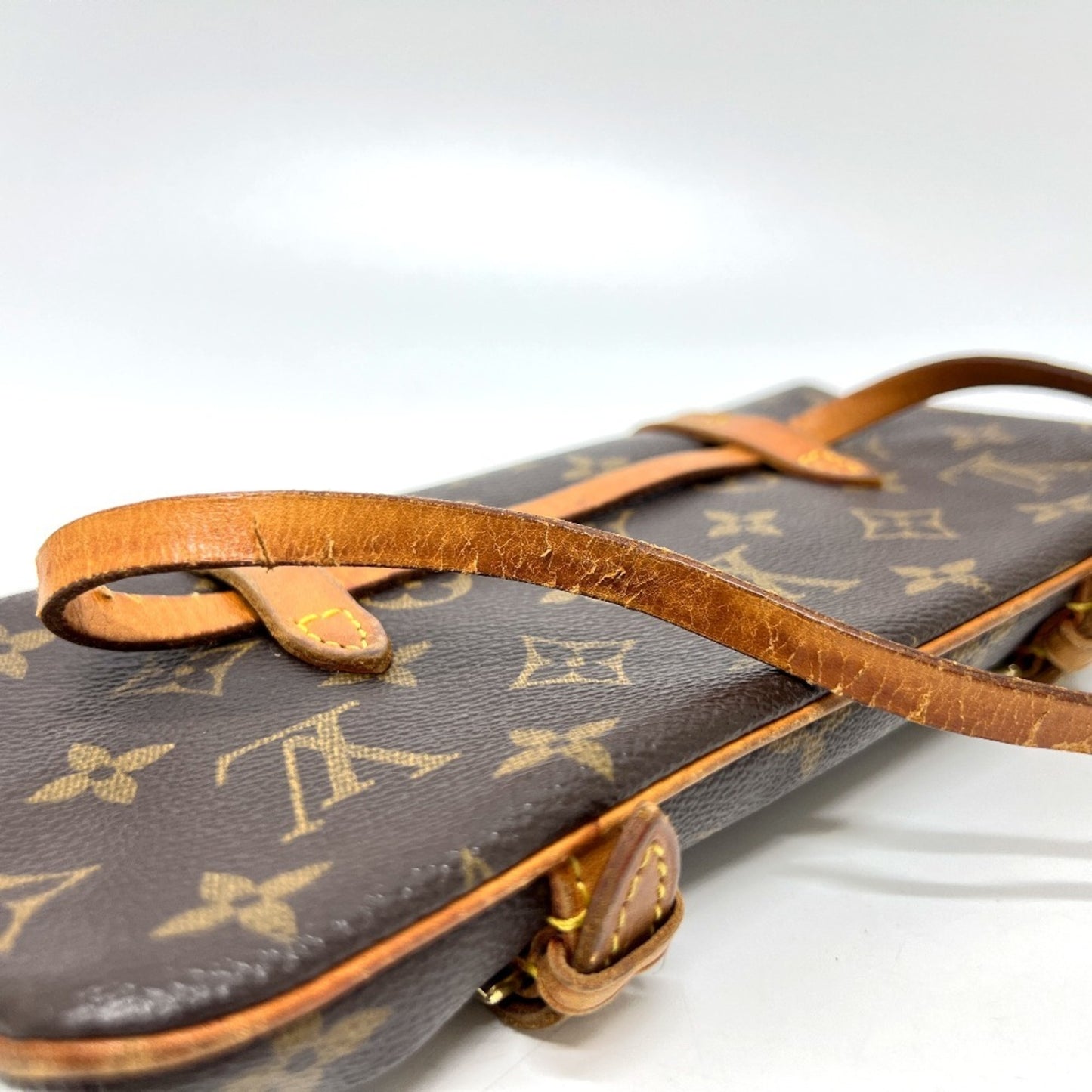 Louis Vuitton M51159 Monogram Canvas Pochette Marel Bag