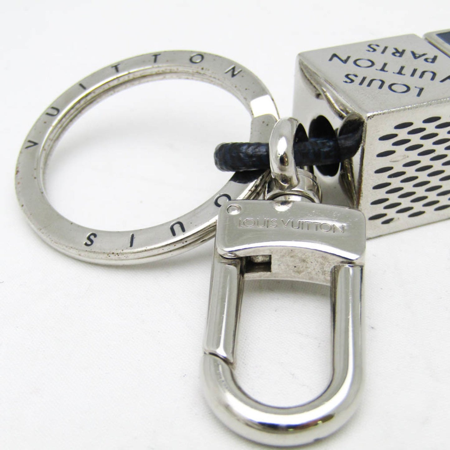 Louis Vuitton Damier Graphite Damier Dice M67929 Keyring (Damier Graphite