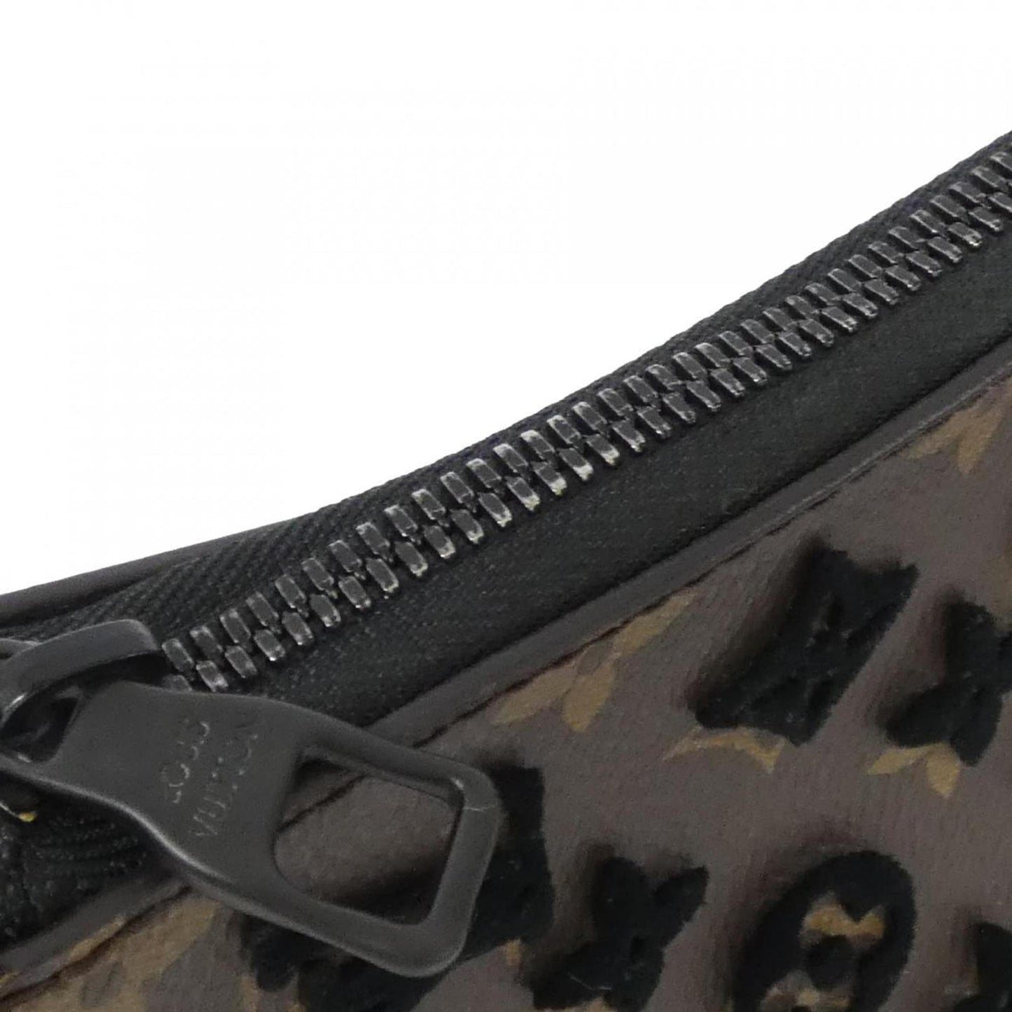 Canvas Louis Vuitton Shoulder Bag Coated