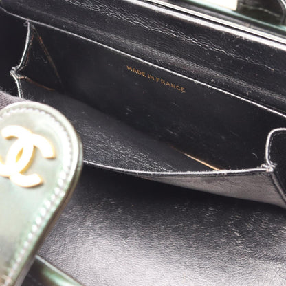Chanel Matelasse Handbag In Patent Leather