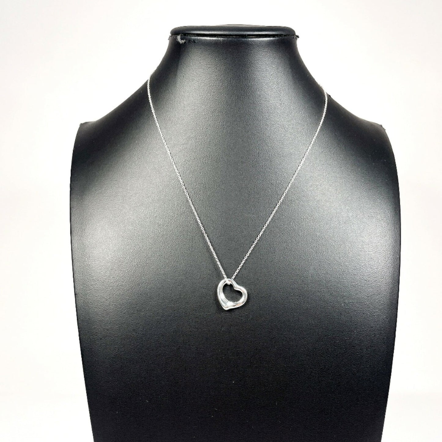 Tiffany & Co. Tiffany Heart Elsa Peretti Necklace In 925 Sterling Silver