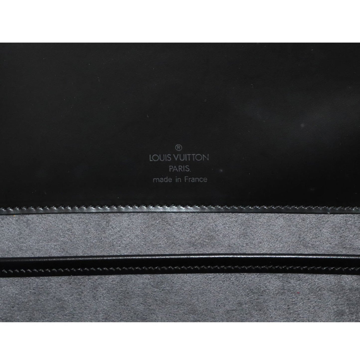 Louis Vuitton Epi Nocturne Gm Shoulder Bag In Leather