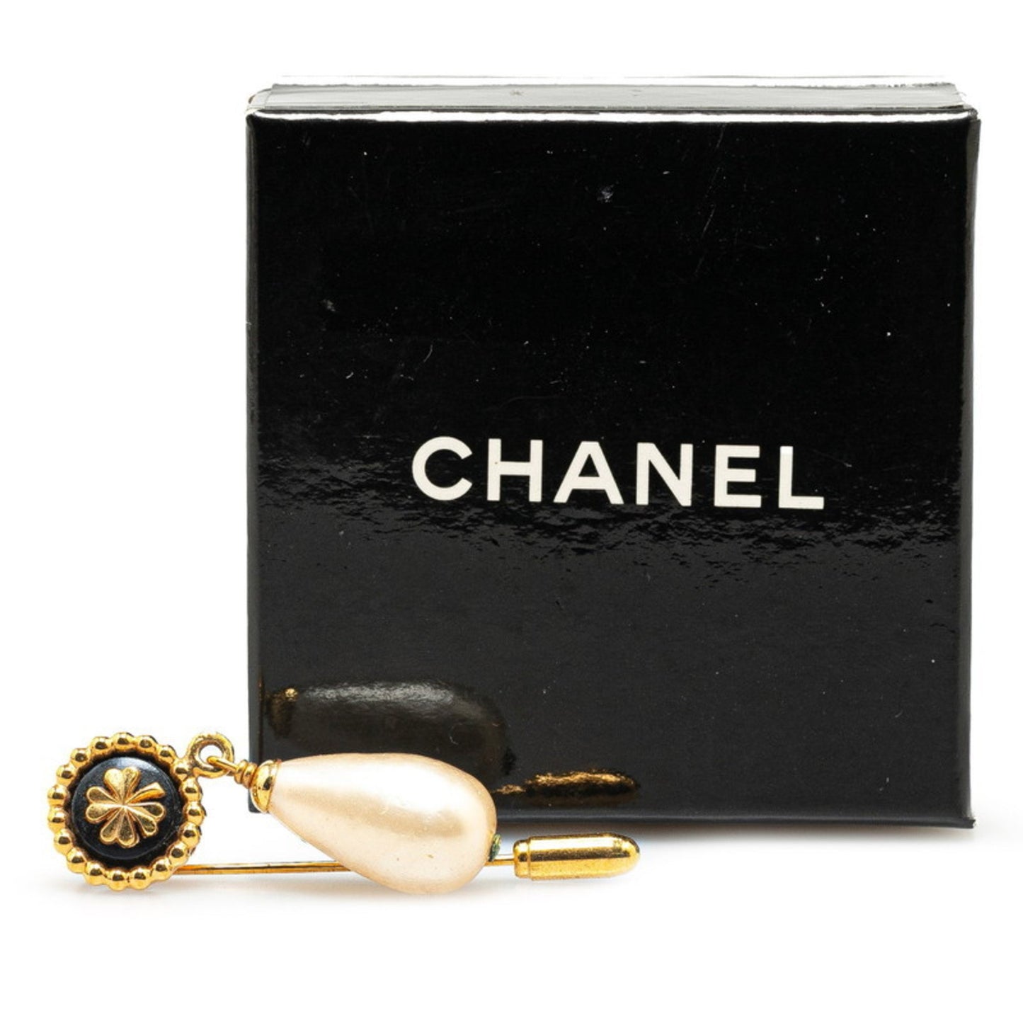 Chanel Clover Motif Faux Pearl Brooch Gold Plated