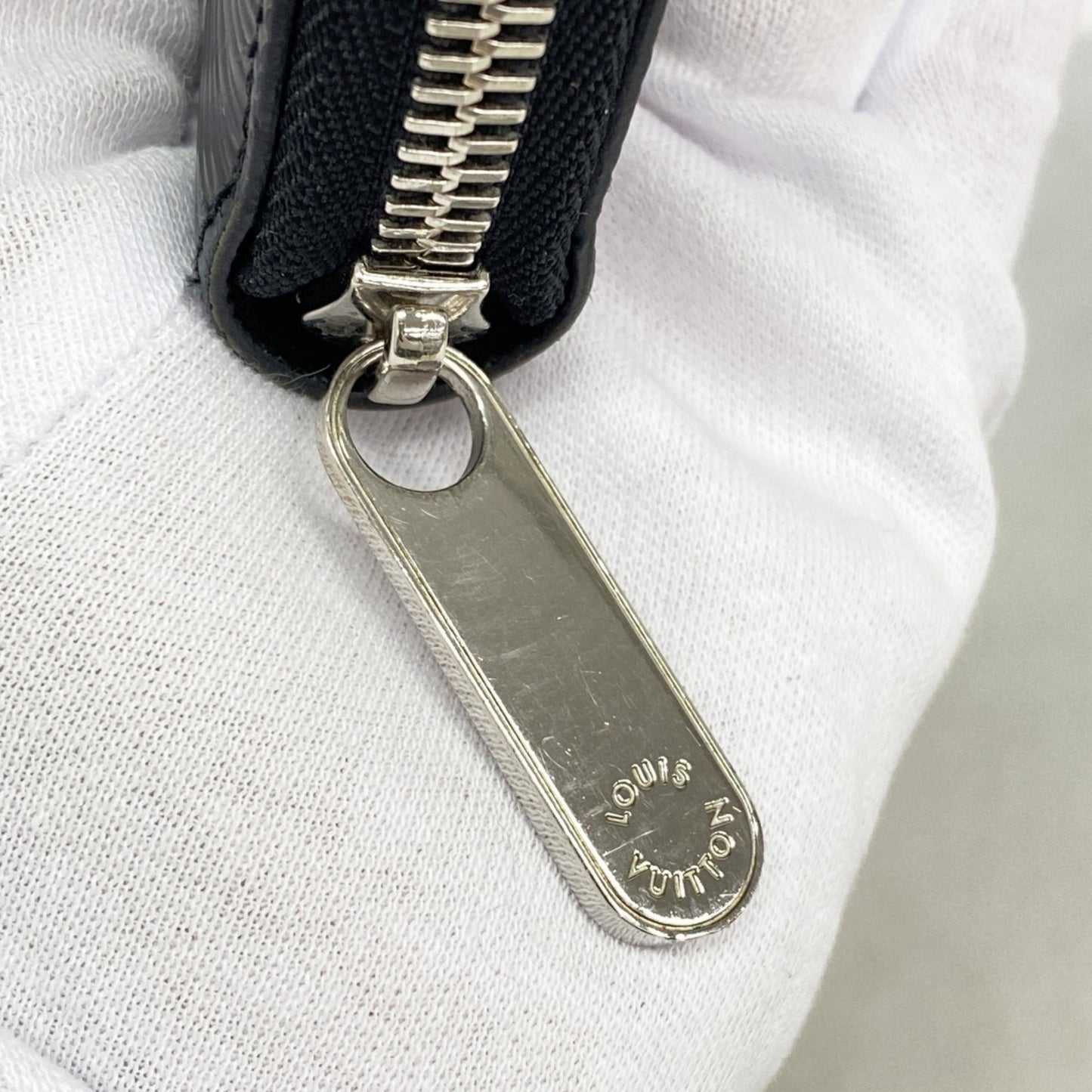 Louis Vuitton Epi Zippy Wallet M61857 Noir