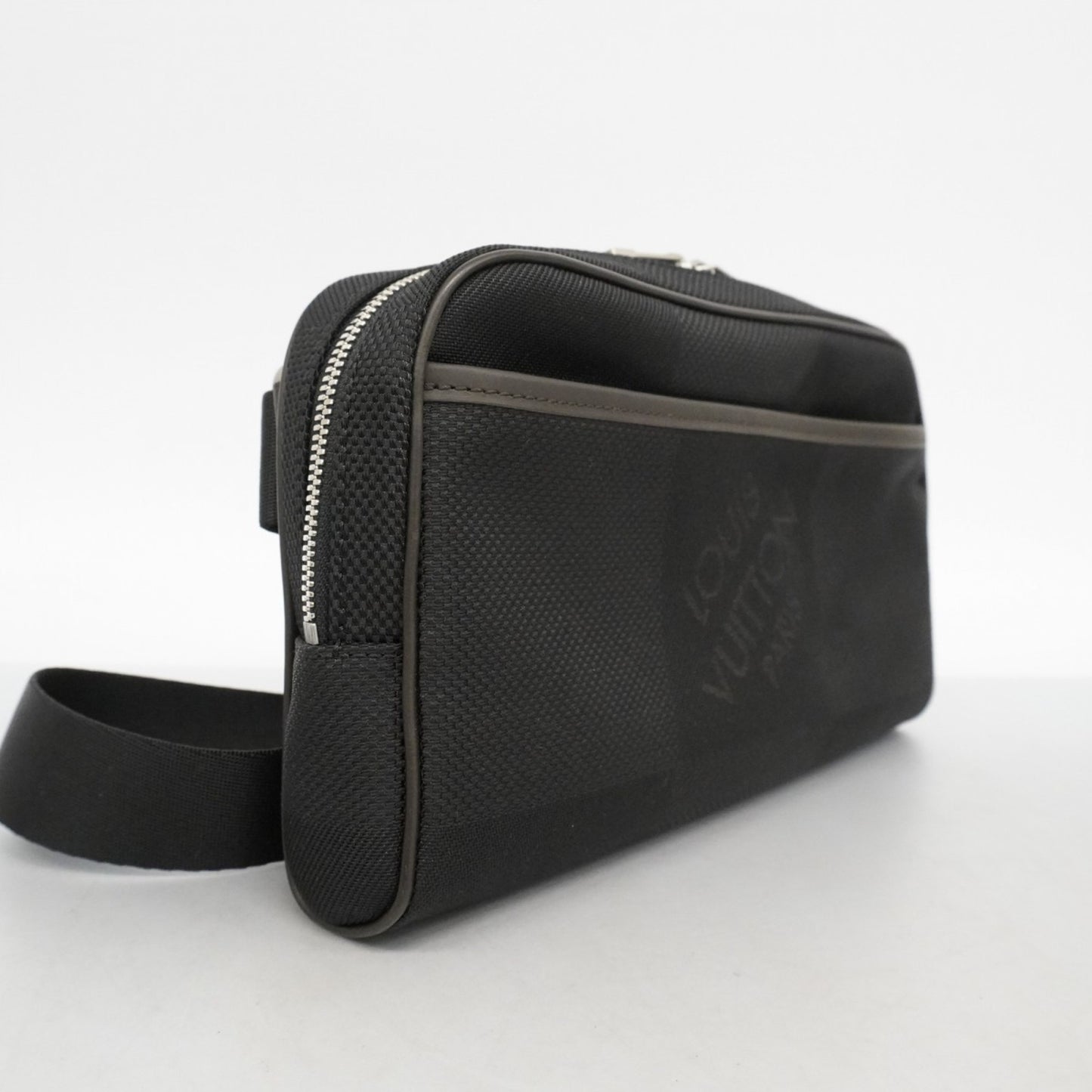 Louis Vuitton Damier Geant Acrobat Waist Bag M93620 Noir