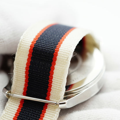 Gucci G-Timeless 126.4 Beige Dial