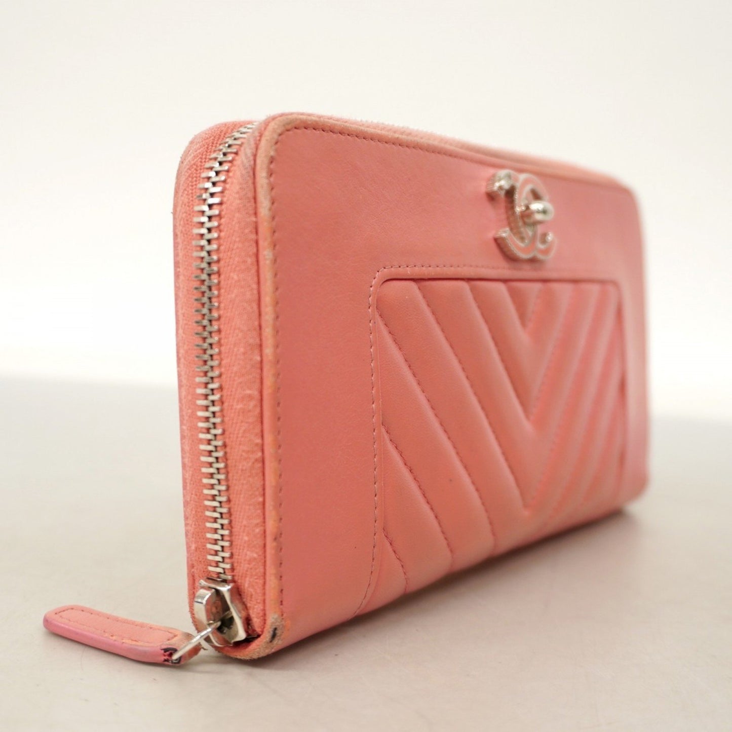 Chanel Long Wallet V-Stitch Lambskin Pink