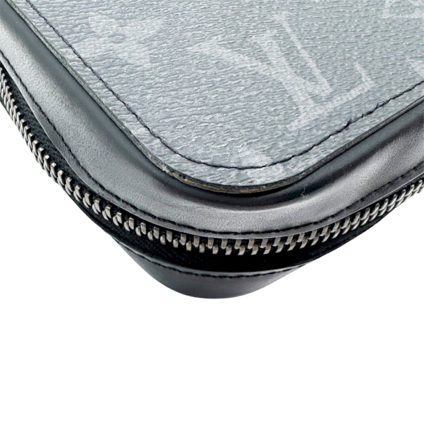 Louis Vuitton Monogram Eclipse Zippy Xl Round Long Wallet