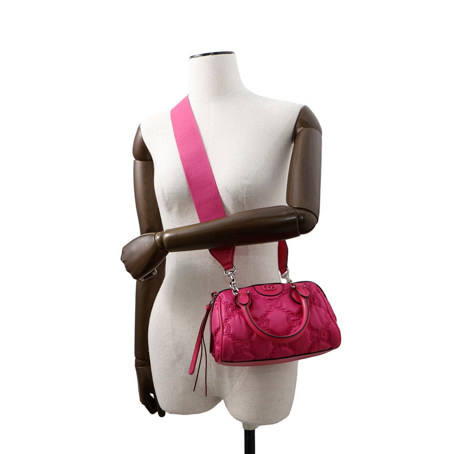 Gucci Shoulder Bag Gg Matelasse Nylon 702251 Gucci 2Way