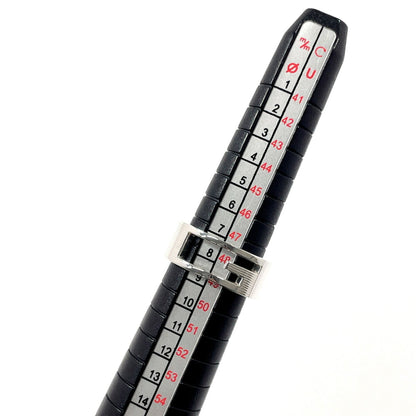 Gucci Branded Cutout G Ring