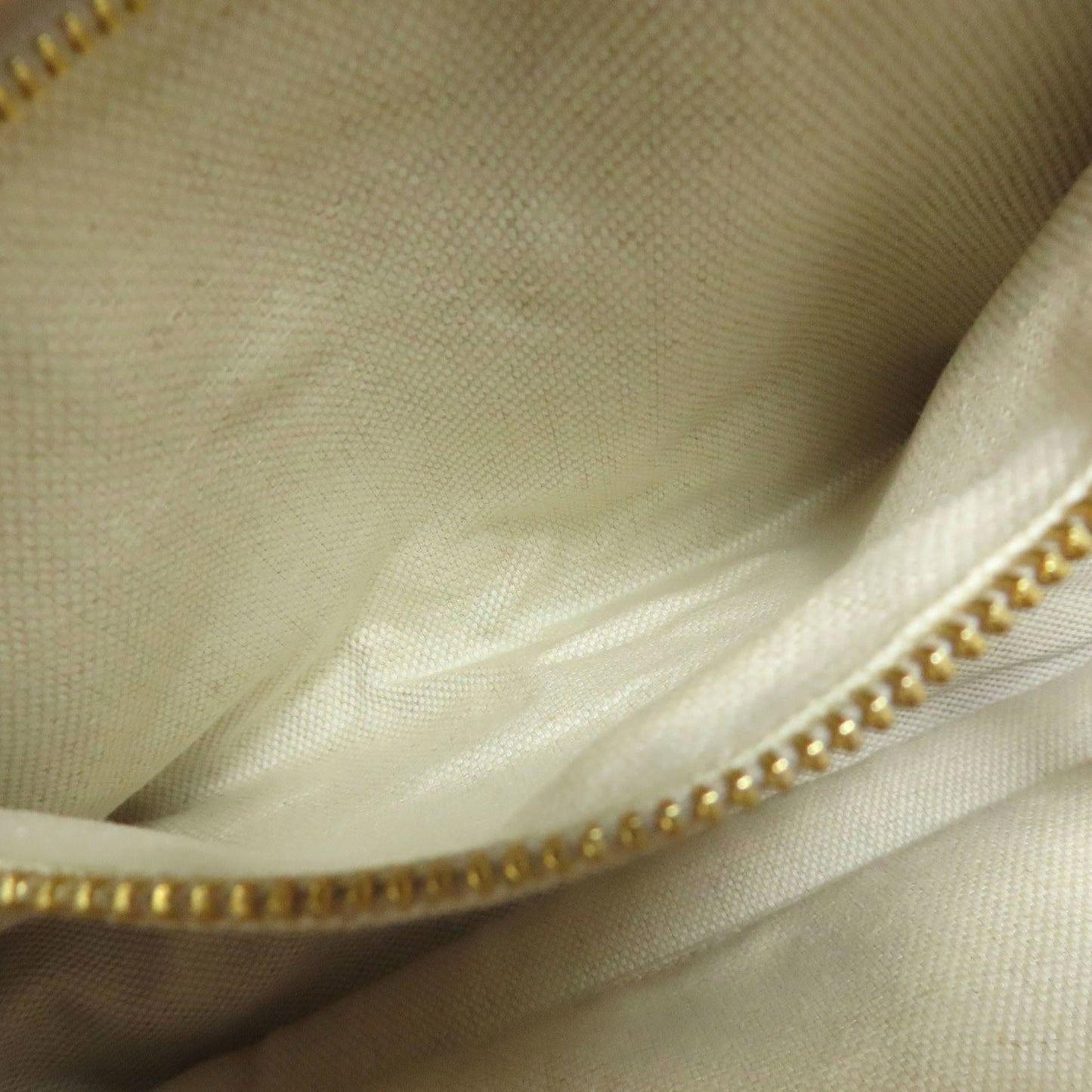 Miu Miu Miu 2-Way Handbag In Calfskin