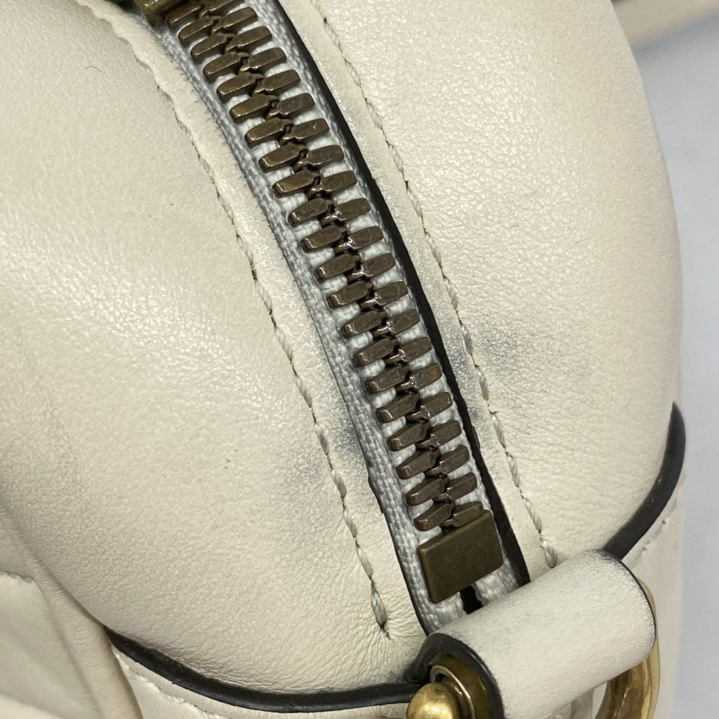 Gucci Gg Marmont Shoulder Bag 447632 Leather Ivory