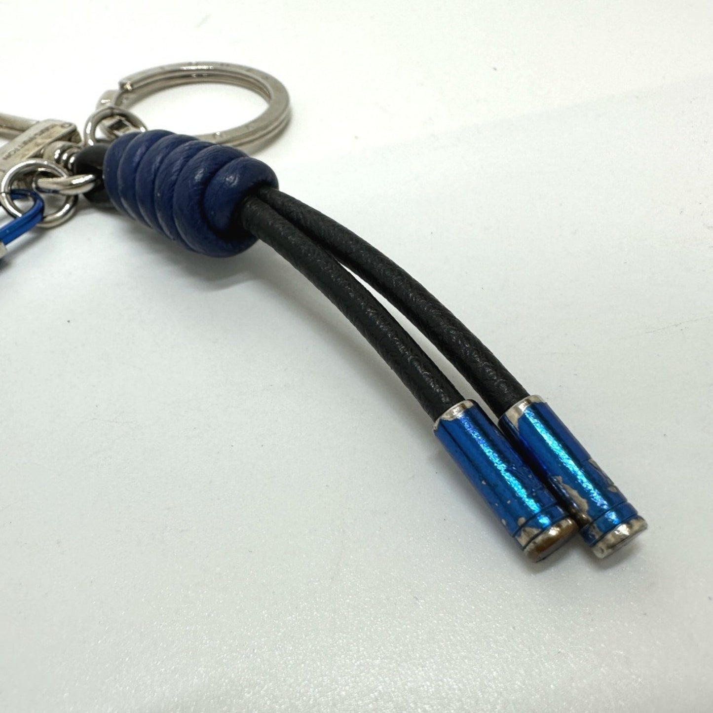 Louis Vuitton M61713 Porte-Cls Knot Lock Bag Charm Keychain In Metal/Leather