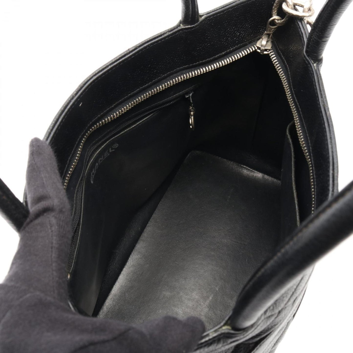 Chanel Chanel Reissue Tote Bag In Caviar (Grained Calfskin)