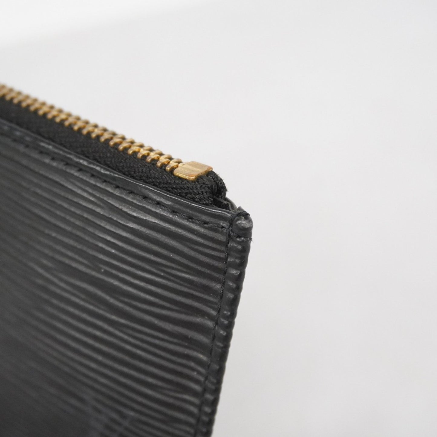 Louis Vuitton Wallet/Coin Case Epi Pochette Cle M63802 Noir