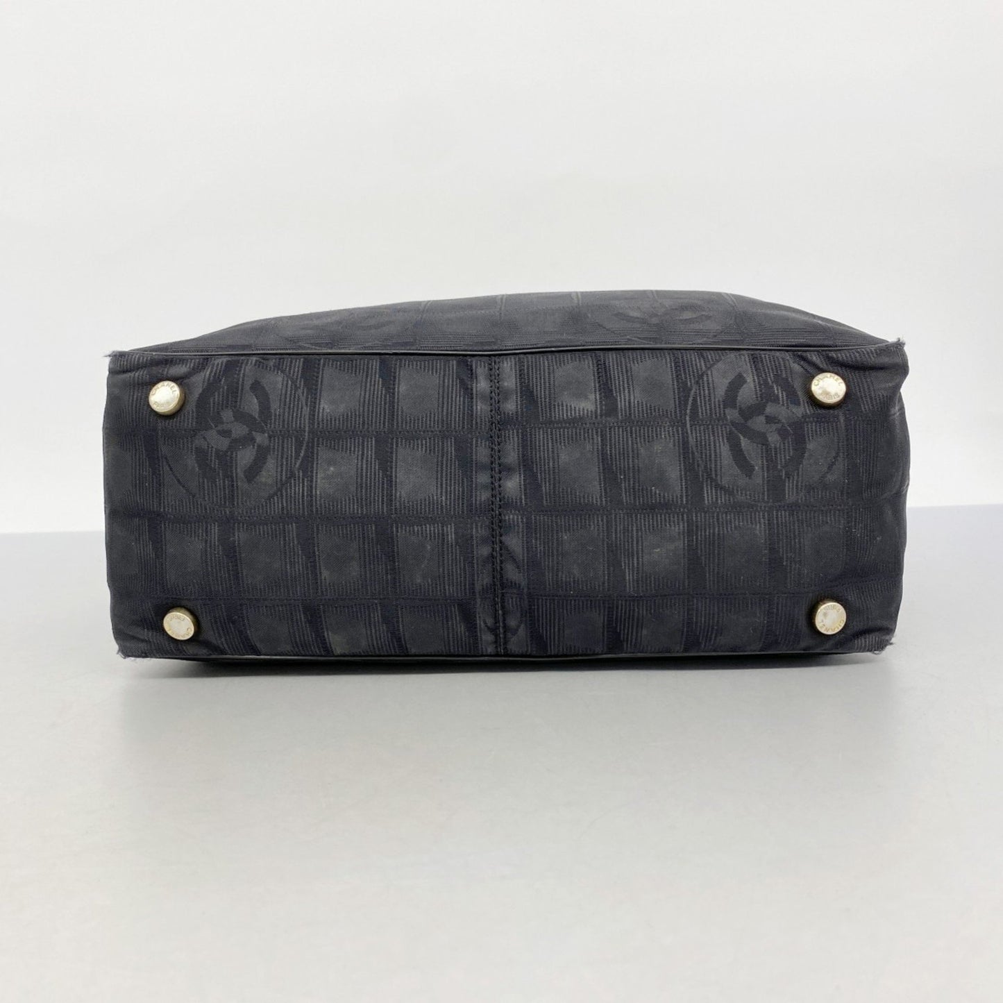 Chanel New Travel Nylon Tote Bag In Black