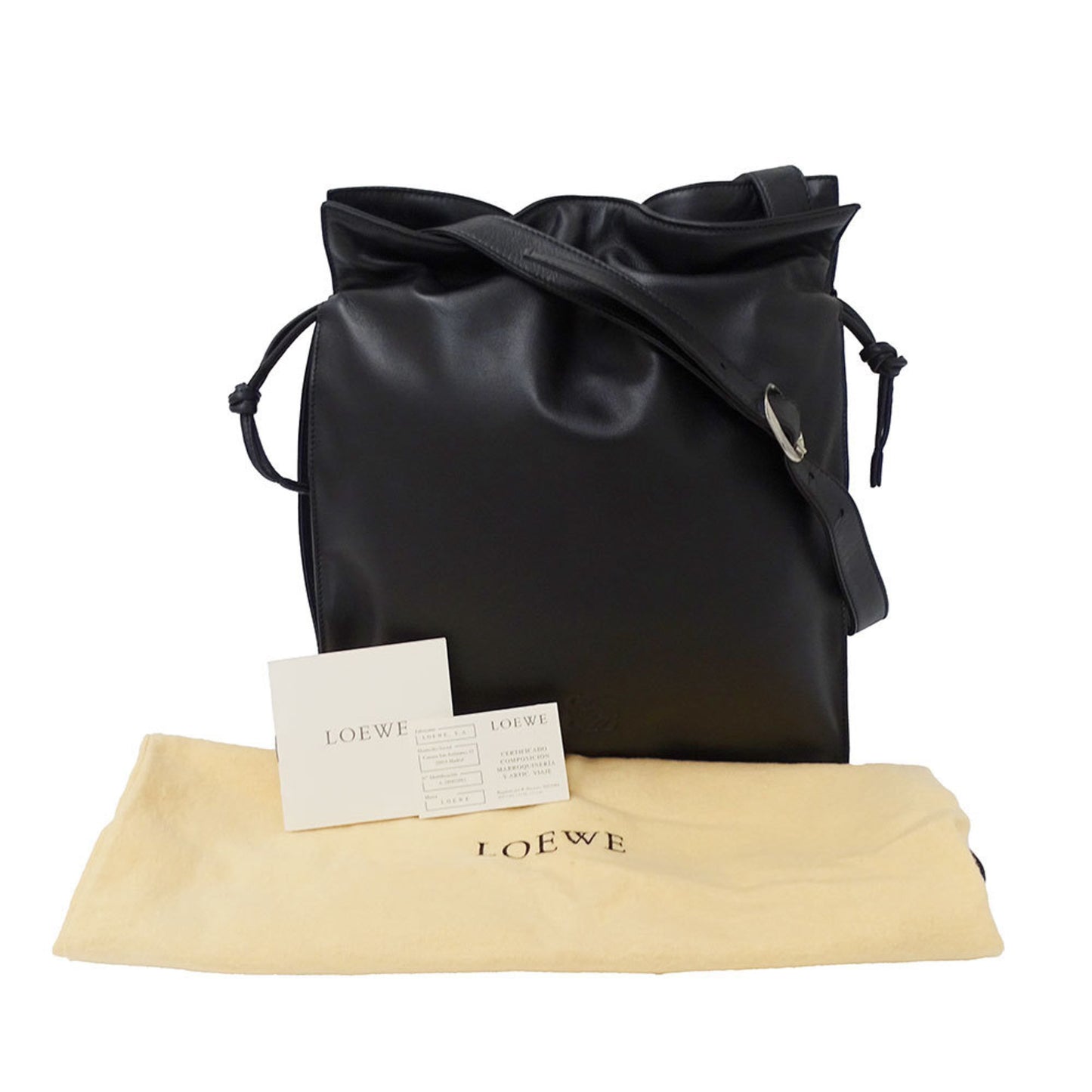 Loewe Women'S Anagram Shoulder Bag In Black Nappa Leather. A Simple