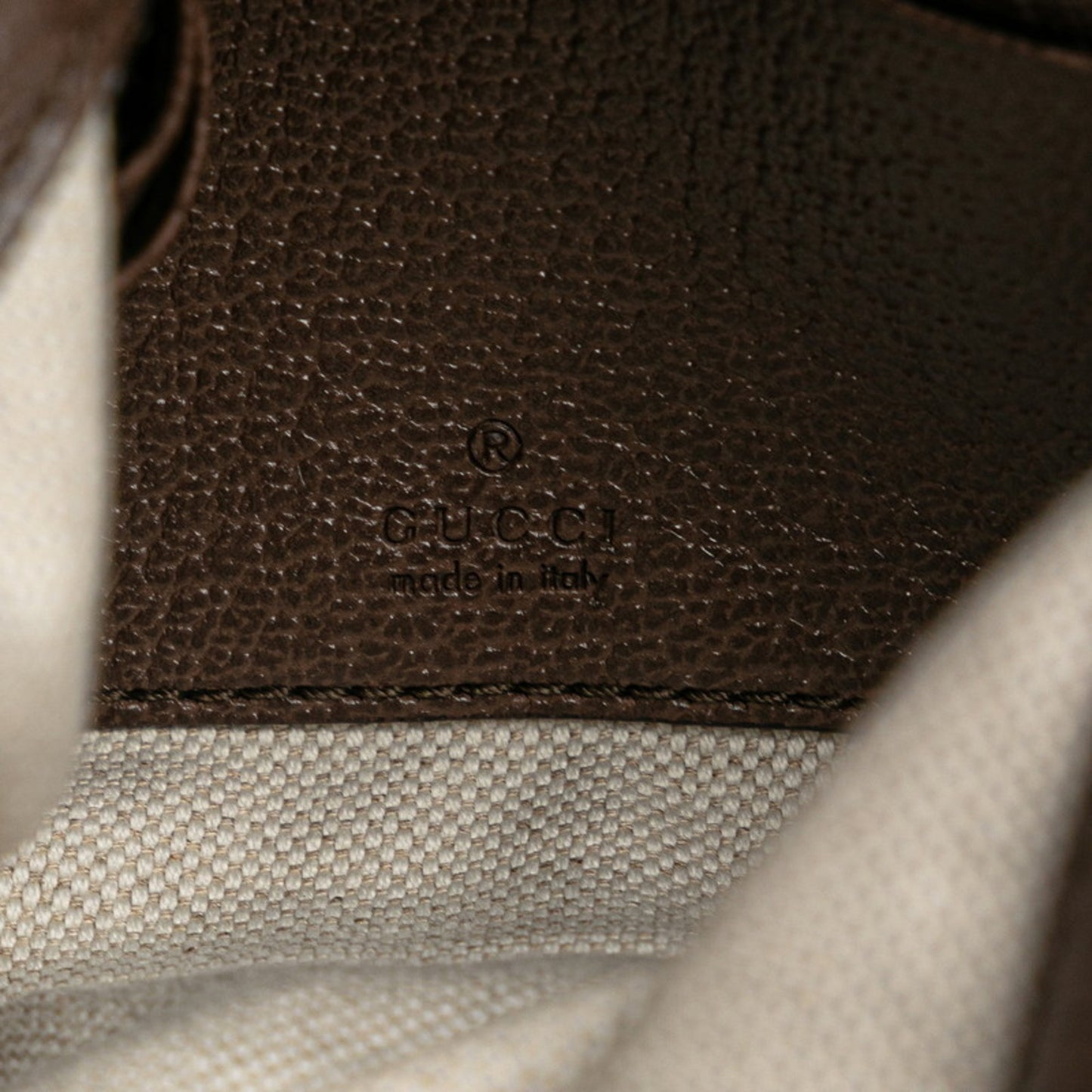 Gucci Gg Supreme Blondie Body Bag