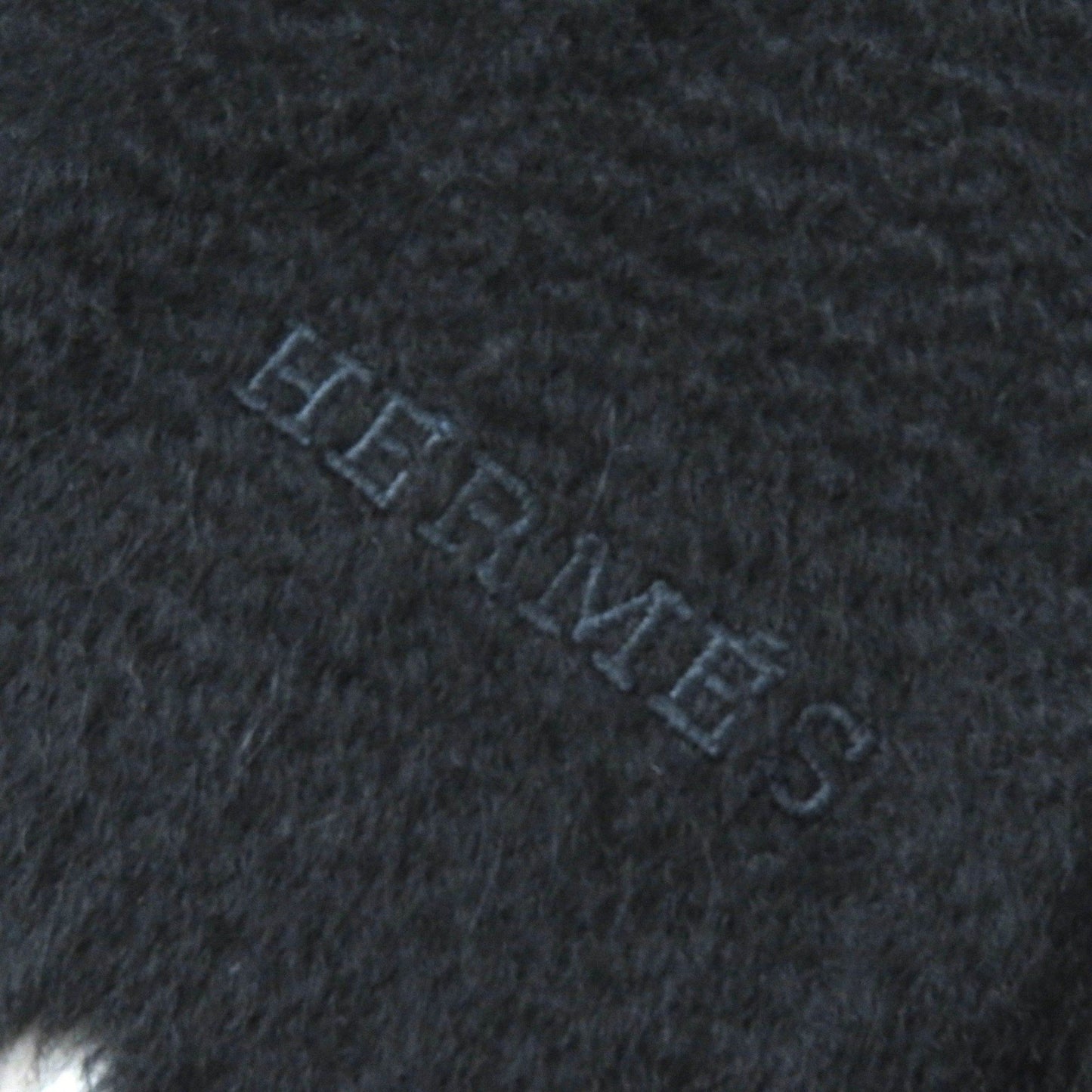 Hermes 100% Cashmere Shawl/Stole/Scarf With Logo Embroidery And Fringe