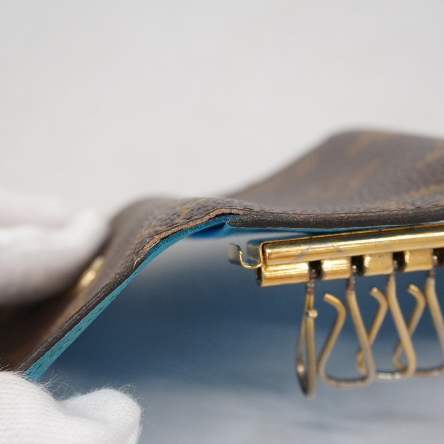 Louis Vuitton Monogram Multicle 4 Key Case M81939 Brown/Blue