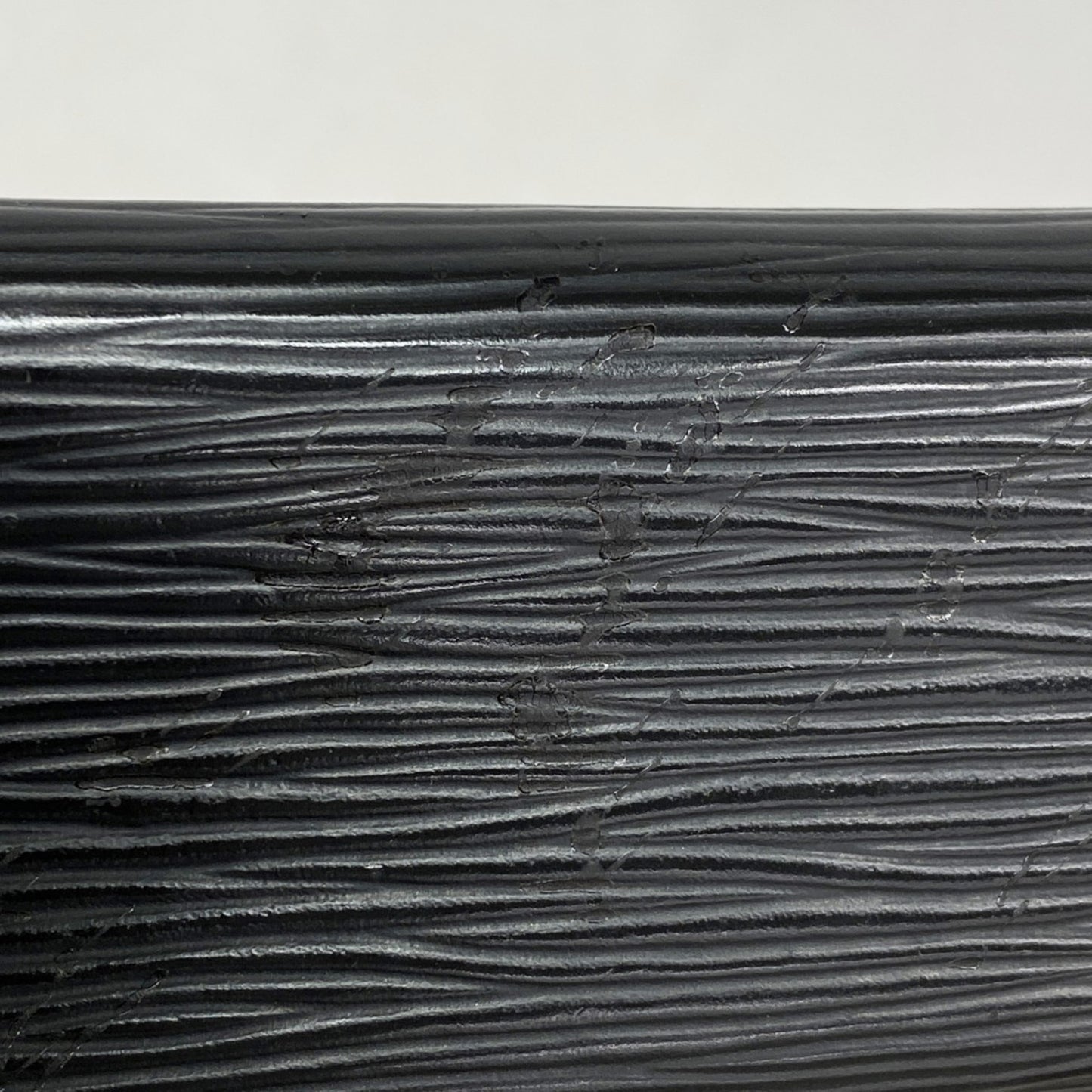 Louis Vuitton Epi Multicle 4 Key Case M63822 Noir