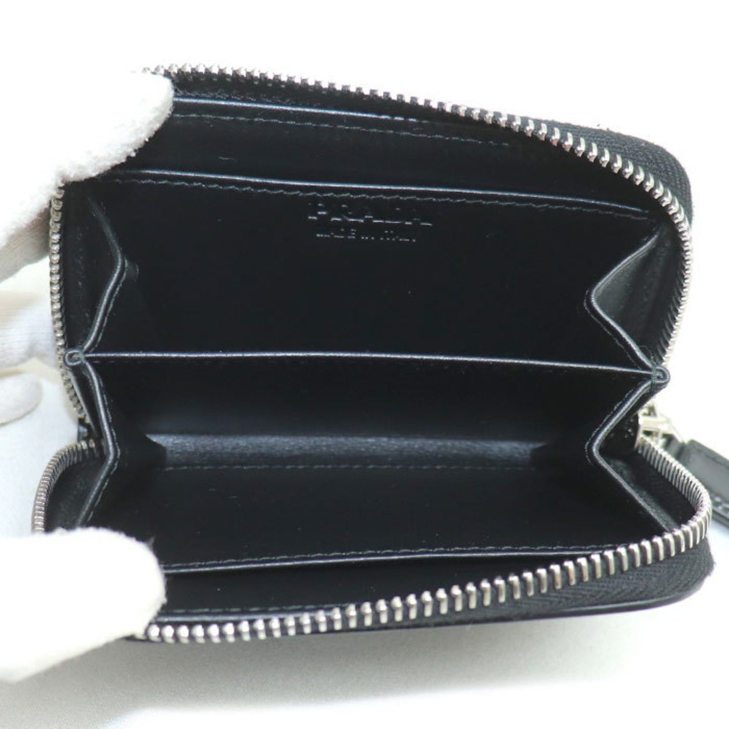 Prada Prada Round Coin Case Black 2Mm003 Ic
