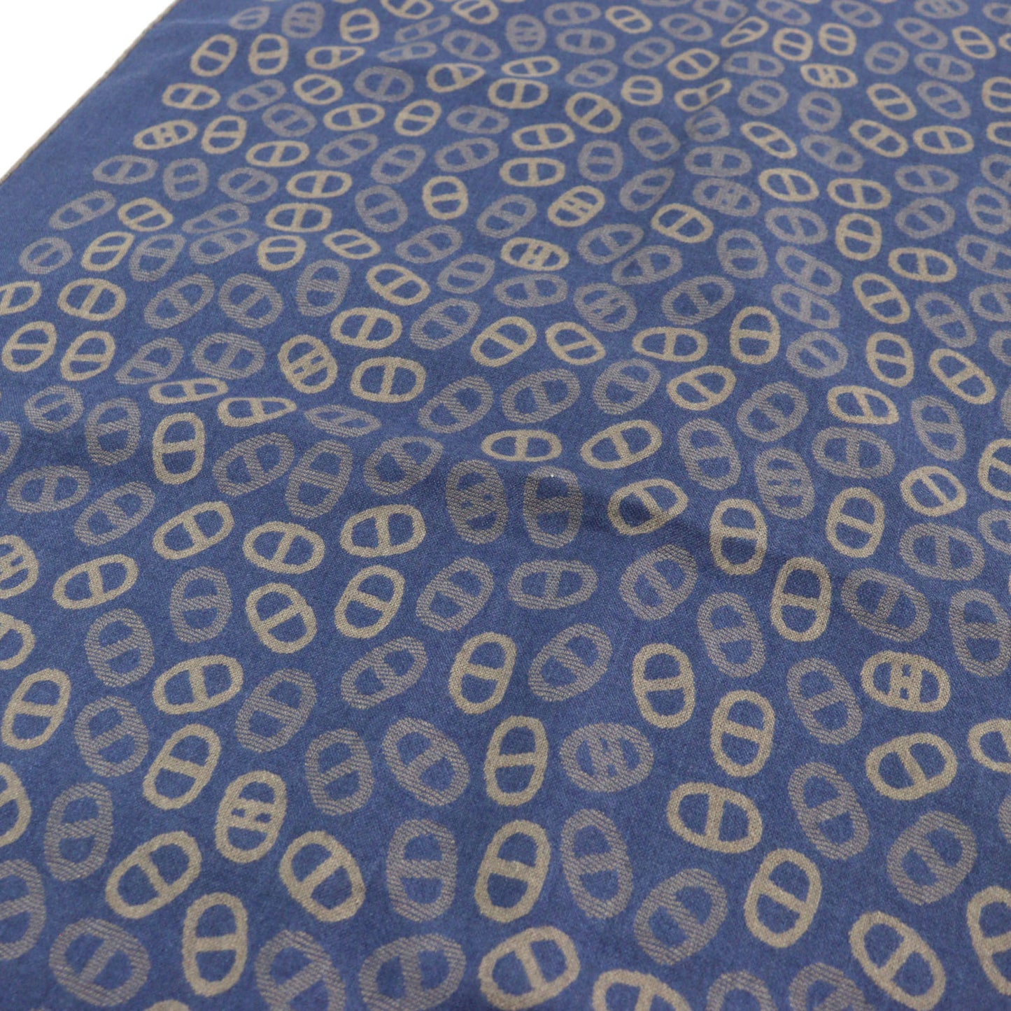 Hermes Men'S Cashmere And Silk Chaine D'Ancre All-Over Print Two-Tone Stole/Scarf In Blue Light