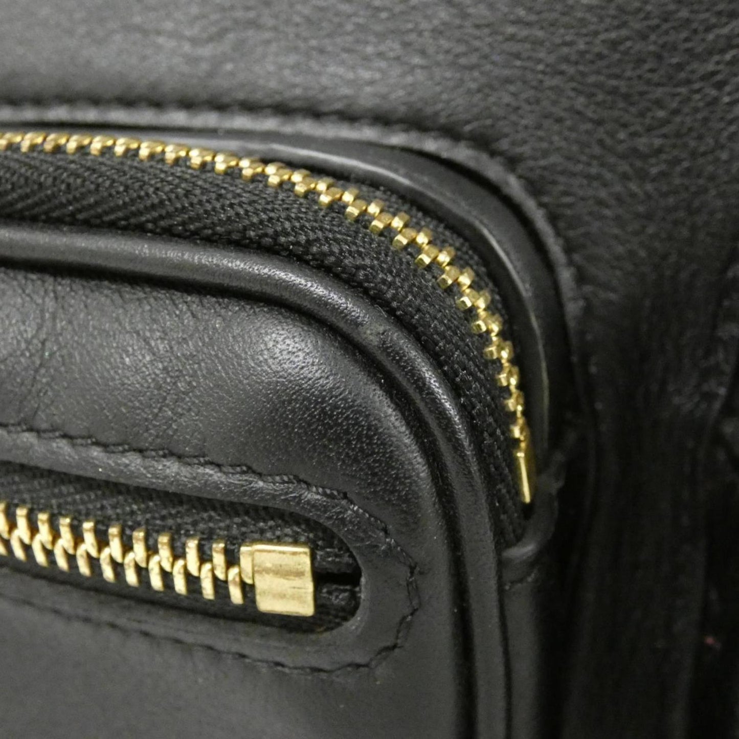 Louis Vuitton Utility Crossbody M80450 Shoulder Bag