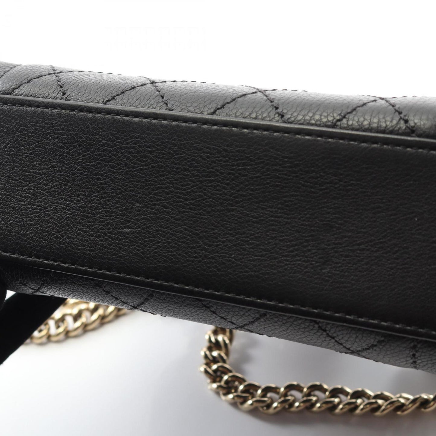 Chanel Matelasse Shoulder Bag In Grained Calfskin Leather