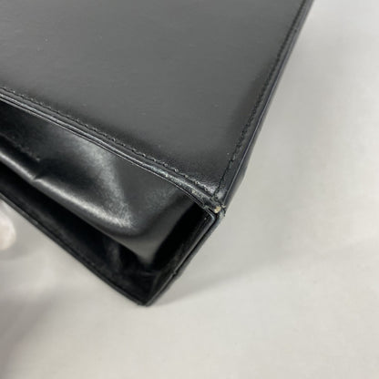 Salvatore Ferragamo Gancini Leather Handbag In Black