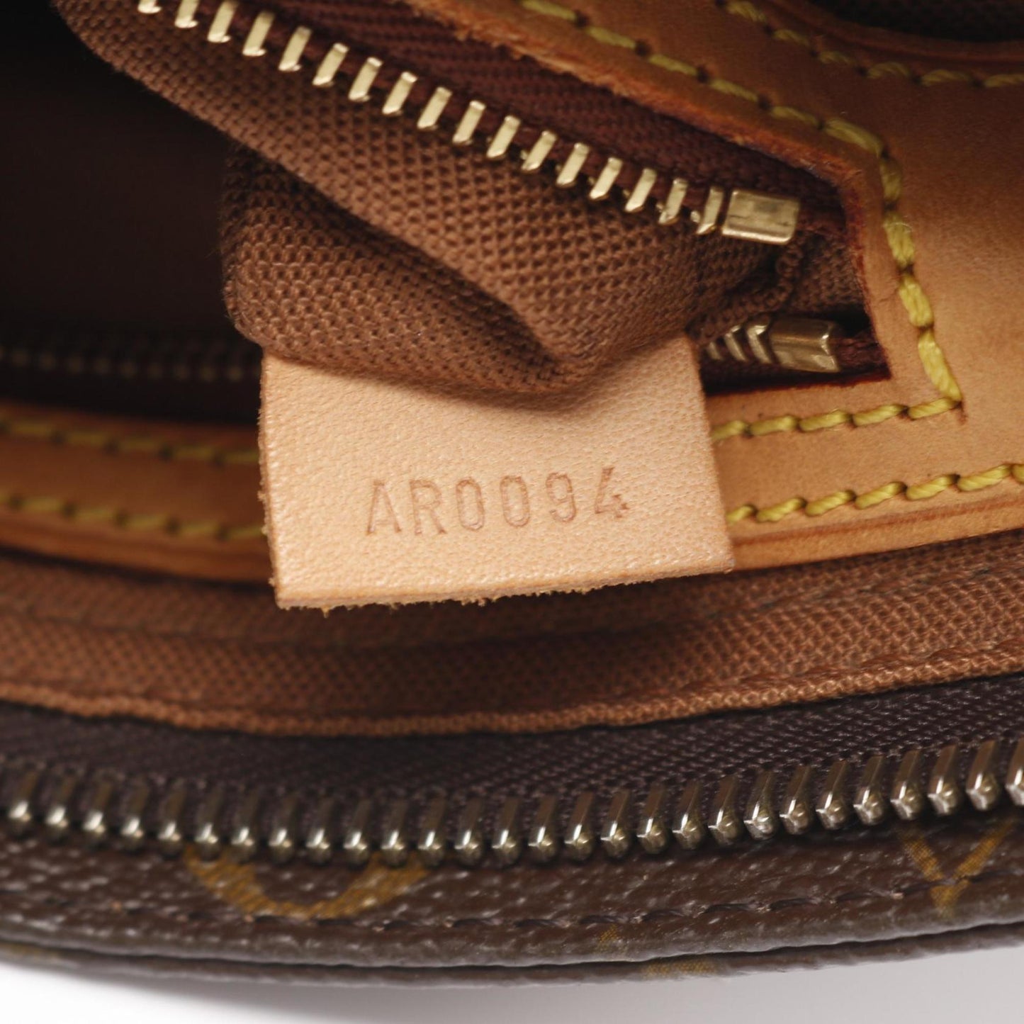 Louis Vuitton Trotter Shoulder Bag