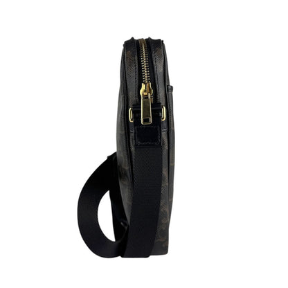 Celine Women'S Vertical Shoulder Bag