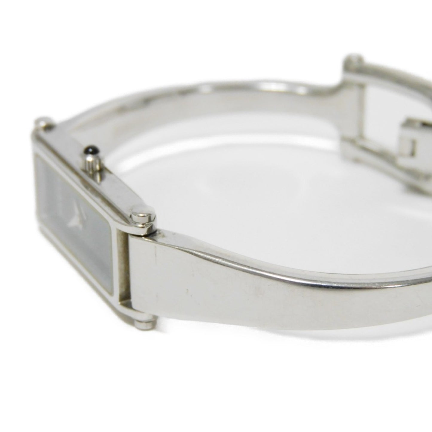 Gucci Bangle Watch Black Dial Quartz Ss 1500L