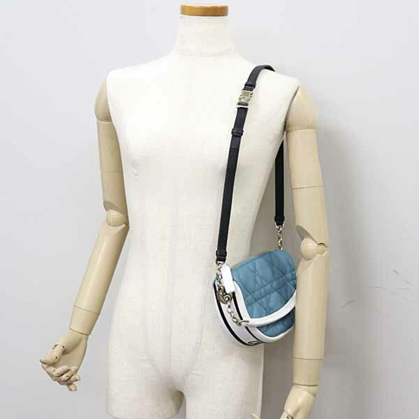 Christian Dior Dior Vibe Vibe Small Hobo Bag Cannage Lambskin Blue S
