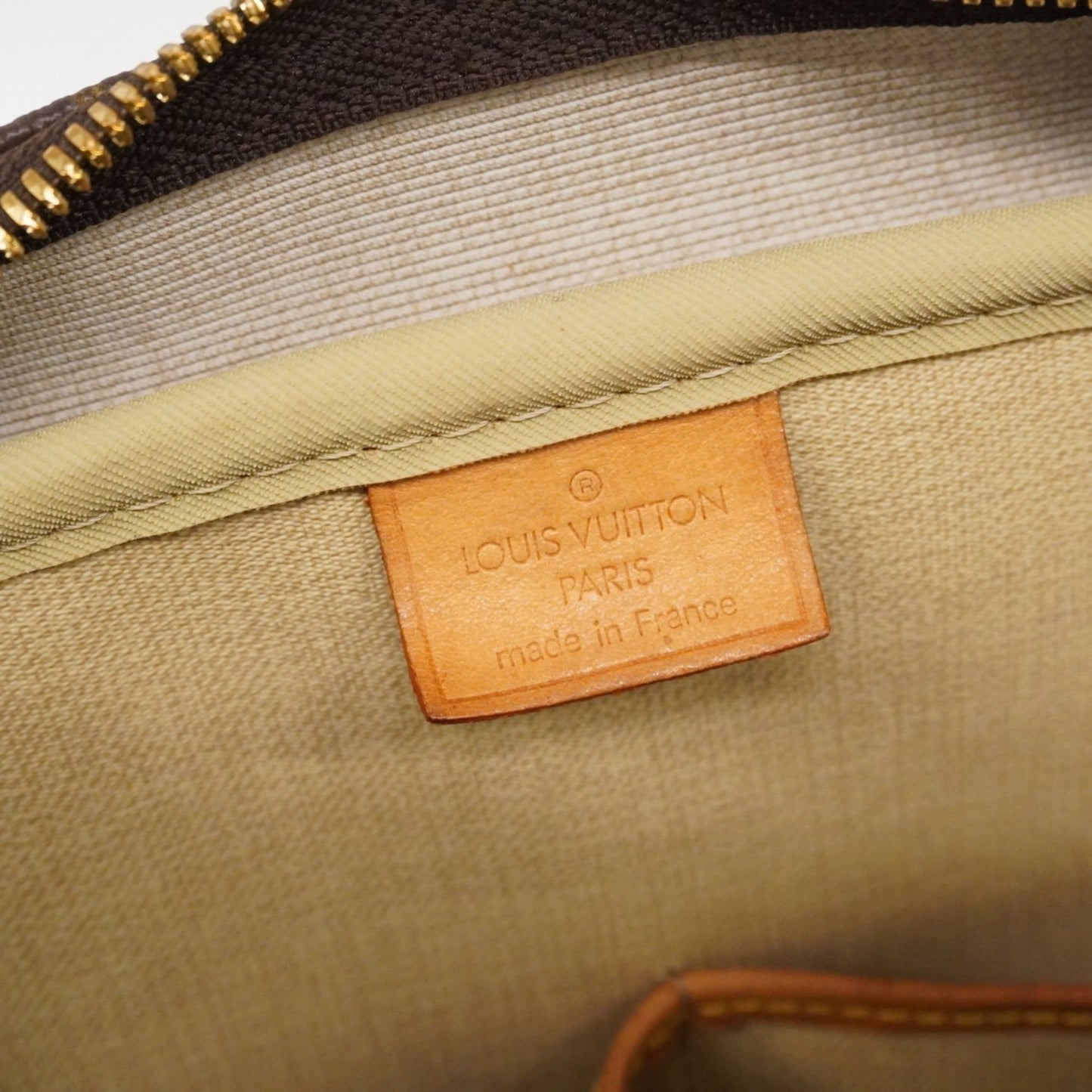 Handbag Louis Vuitton