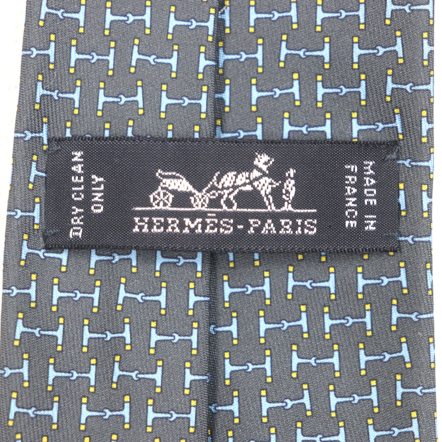Hermes 6331 Dancing Bit 100% Silk Cravate H All-Over Print Tie